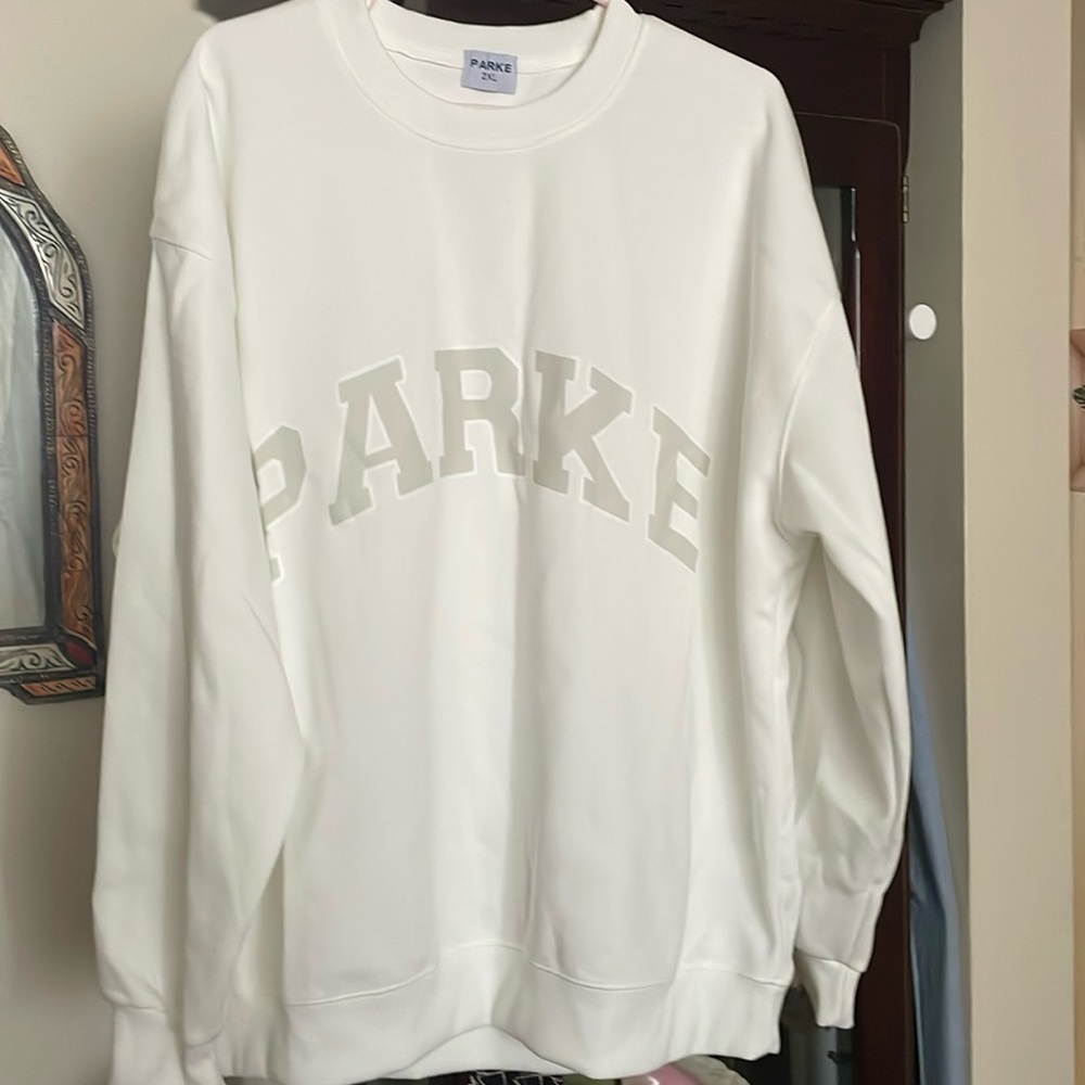 New sweatshirt size 2XL